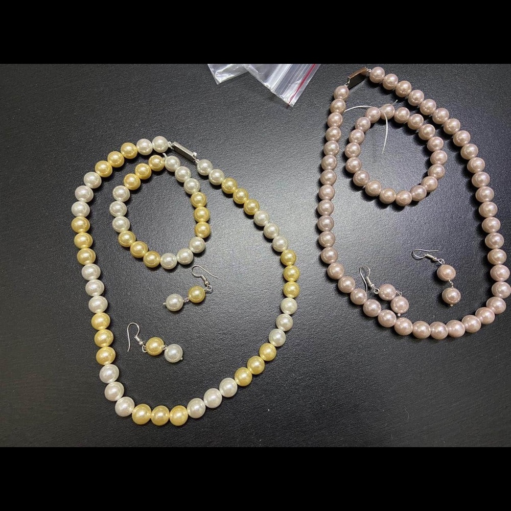 Pearl sets - Picture 4 of 16